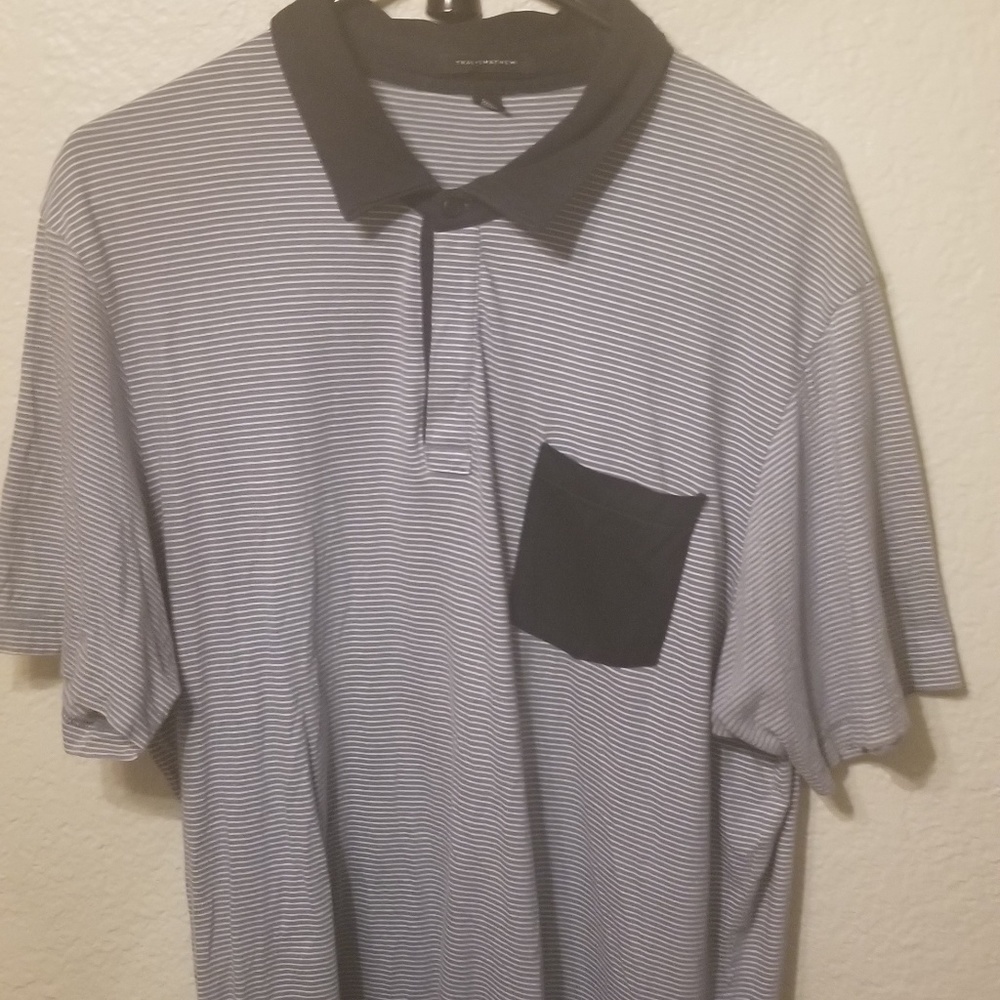 Tee shirt